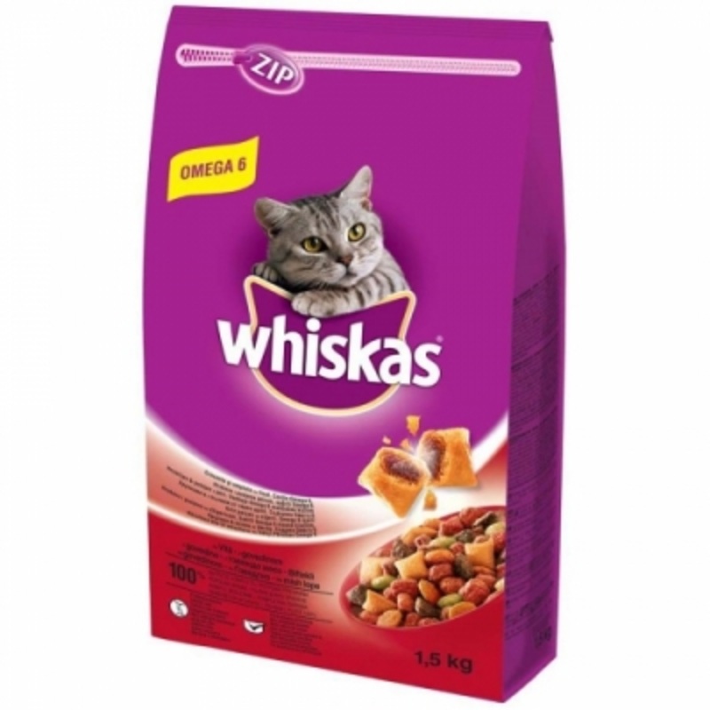 WHISKAS Dry food for adult cats with beef and liver